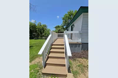 429 N Main Street, Rockdale, TX 76567 - Photo 27