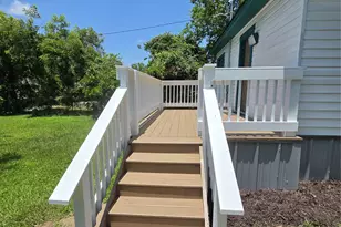 429 N Main St, Rockdale, TX 76567 - Photo 27