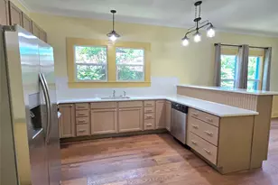 429 N Main St, Rockdale, TX 76567 - Photo 13