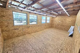 429 N Main St, Rockdale, TX 76567 - Photo 31