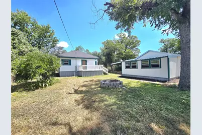 429 N Main Street, Rockdale, TX 76567 - Photo 33