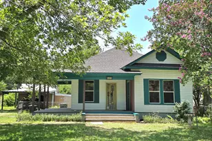 429 N Main St, Rockdale, TX 76567 - Photo 1