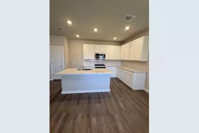 245 Red Tail Hawk Lane, Cedar Creek, TX 78612 - Photo 5