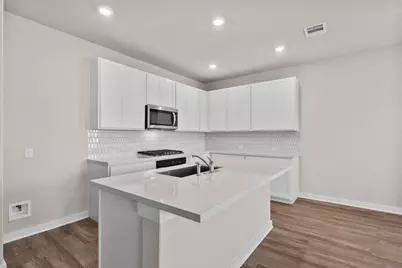 245 Red Tail Hawk Lane, Cedar Creek, TX 78612 - Photo 7