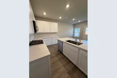 245 Red Tail Hawk Lane, Cedar Creek, TX 78612 - Photo 7