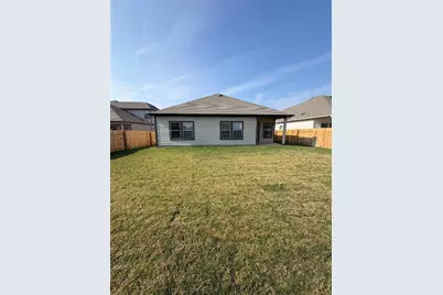 245 Red Tail Hawk Lane, Cedar Creek, TX 78612 - Photo 25