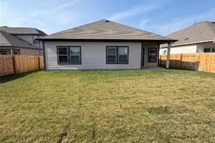 245 Red Tail Hawk Ln, Cedar Creek, TX 78612 - Photo 25