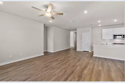 245 Red Tail Hawk Lane, Cedar Creek, TX 78612 - Photo 13