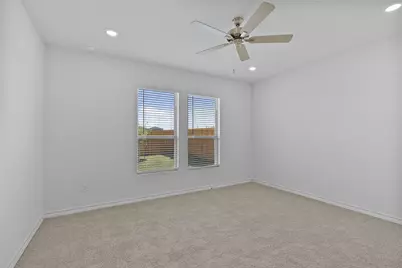 109 Hatari Trail, Jarrell, TX 76537 - Photo 11