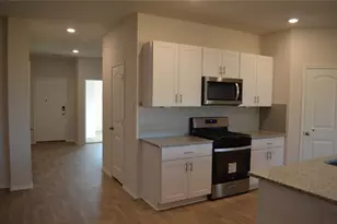 1806 Windsor Blvd, Lockhart, TX 78644 - Photo 5