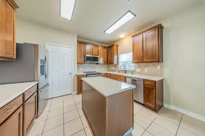 17525 Bridgefarmer Boulevard, Pflugerville, TX 78660 - Photo 11