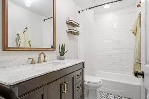 1000 Liberty Park Dr, Austin, TX 78746 - Photo 23