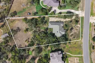 203 Wagon Way, Bastrop, TX 78602 - Photo 37
