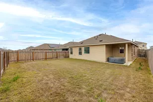 340 Sonterra Dr, San Marcos, TX 78666 - Photo 23