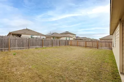 340 Sonterra Drive, San Marcos, TX 78666 - Photo 21