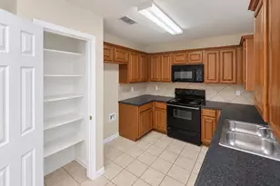 1408 Bergin Ct, Georgetown, TX 78626 - Photo 5