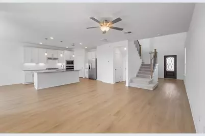 140 Inlet Lane, Leander, TX 78641 - Photo 7