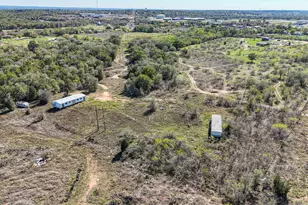 166 Norwood Ln, Elgin, TX 78621 - Photo 19