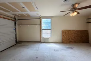 4601 Nuckols Crossing Rd, Austin, TX 78744 - Photo 17