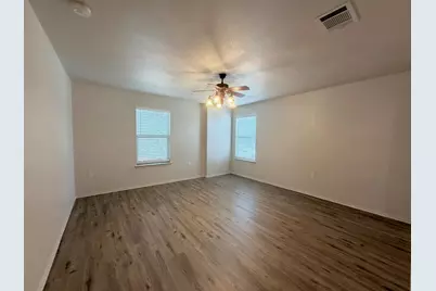 4601 Nuckols Crossing Road, Austin, TX 78744 - Photo 7