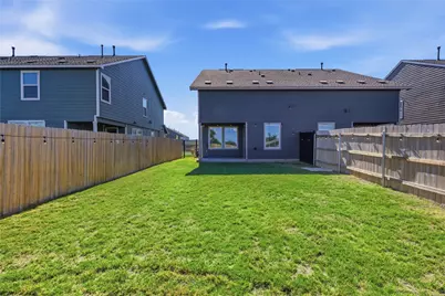 7208 Sparkling Light Drive #B, Del Valle, TX 78617 - Photo 21