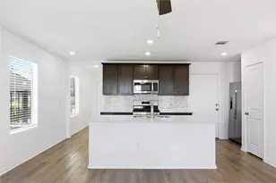 7208 Sparkling Light Dr, Del Valle, TX 78617 - Photo 3