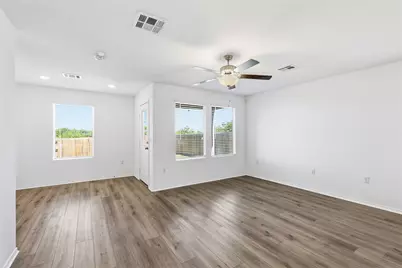 7208 Sparkling Light Drive #B, Del Valle, TX 78617 - Photo 7