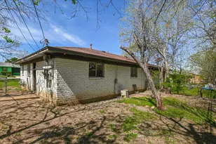 1811 Magnolia Dr, Round Rock, TX 78664 - Photo 9