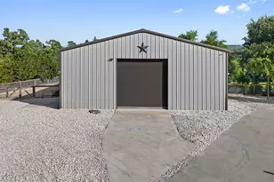 1302 Sparrow Ln, Austin, TX 78734 - Photo 9