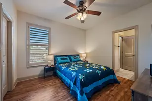 204 Overlook Ct, Georgetown, TX 78628 - Photo 15