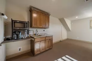 204 Overlook Ct, Georgetown, TX 78628 - Photo 19