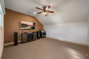 204 Overlook Ct, Georgetown, TX 78628 - Photo 21