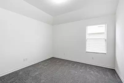 701 S San Marcos Street, Manor, TX 78653 - Photo 21