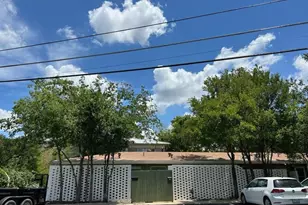 2514 W 12th St, Austin, TX 78703 - Photo 5