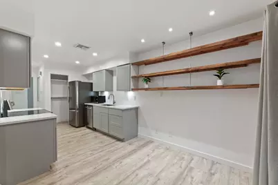 5602 Woodrow Avenue #104, Austin, TX 78756 - Photo 5