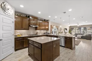 8721 Sikes Way, Austin, TX 78747 - Photo 11