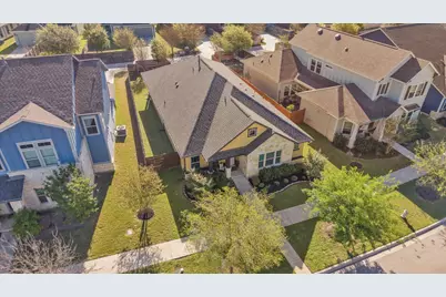 8721 Sikes Way, Austin, TX 78747 - Photo 3