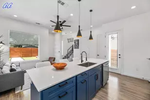 5401 Stuart Cir Dr, Austin, TX 78721 - Photo 11