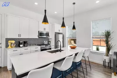 5401 Stuart Cir Drive #1, Austin, TX 78721 - Photo 7