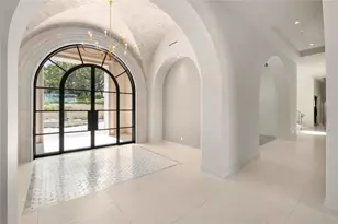 1104 Marly Way, Austin, TX 78733 - Photo 3