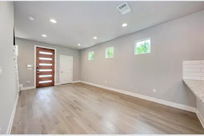 5308 Downs Drive #2, Austin, TX 78721 - Photo 5