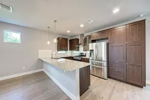 5308 Downs Dr, Austin, TX 78721 - Photo 7