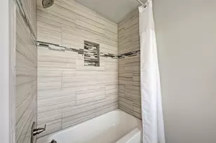 5308 Downs Dr, Austin, TX 78721 - Photo 25
