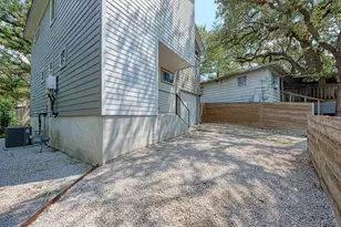 5308 Downs Dr, Austin, TX 78721 - Photo 33