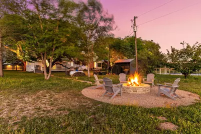 12900 Newberg Road, Cat Spring, TX 78933 - Photo 29