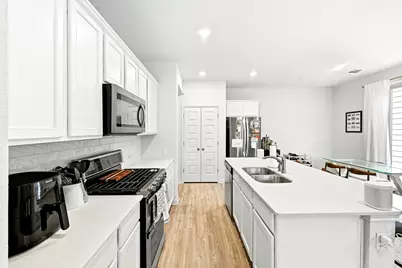 7607 Frida Bend #92, Austin, TX 78744 - Photo 13