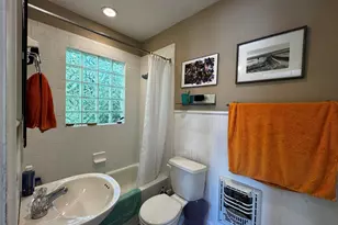 2002 East Side Dr, Austin, TX 78704 - Photo 31