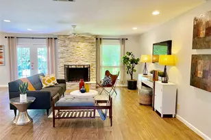 11409 Catalonia Dr, Austin, TX 78759 - Photo 9