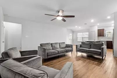 105 Guardian Angel Court, Jarrell, TX 76537 - Photo 7