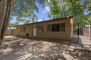 7604 Robalo Rd, Austin, TX 78757 - Photo 1